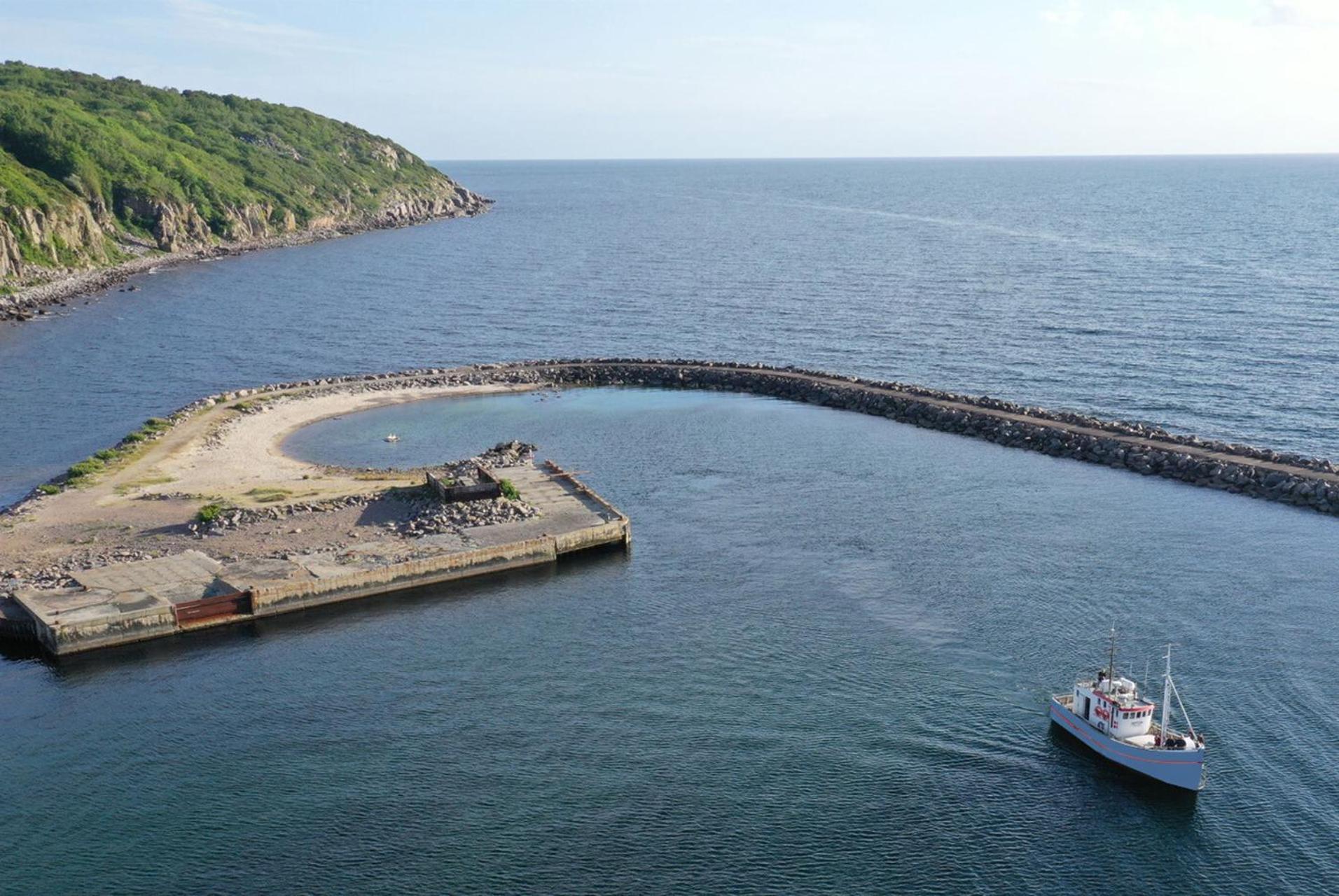 Varra Water - Unique Boat Accomodation - Bornholm - Fjaelstavn Nexo Ngoại thất bức ảnh