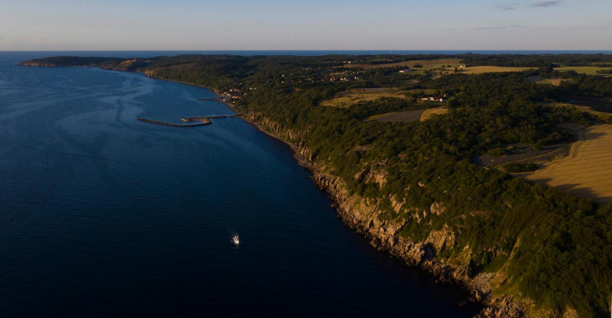 Varra Water - Unique Boat Accomodation - Bornholm - Fjaelstavn Nexo Ngoại thất bức ảnh